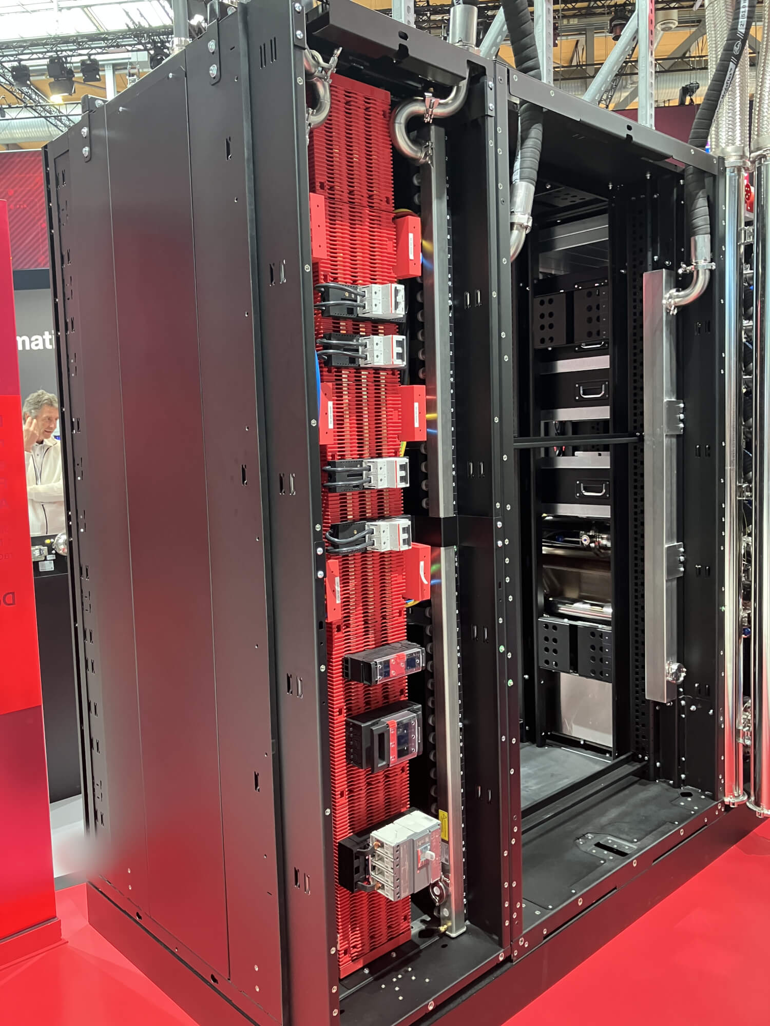 斜めから見たDC高電圧のRPP